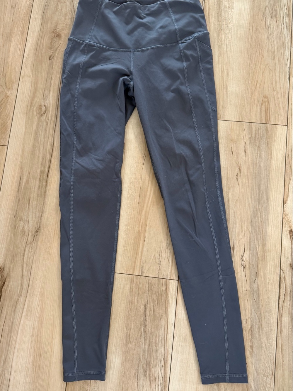 Victoria’s Secret Sport VSX Knockout gray leggings